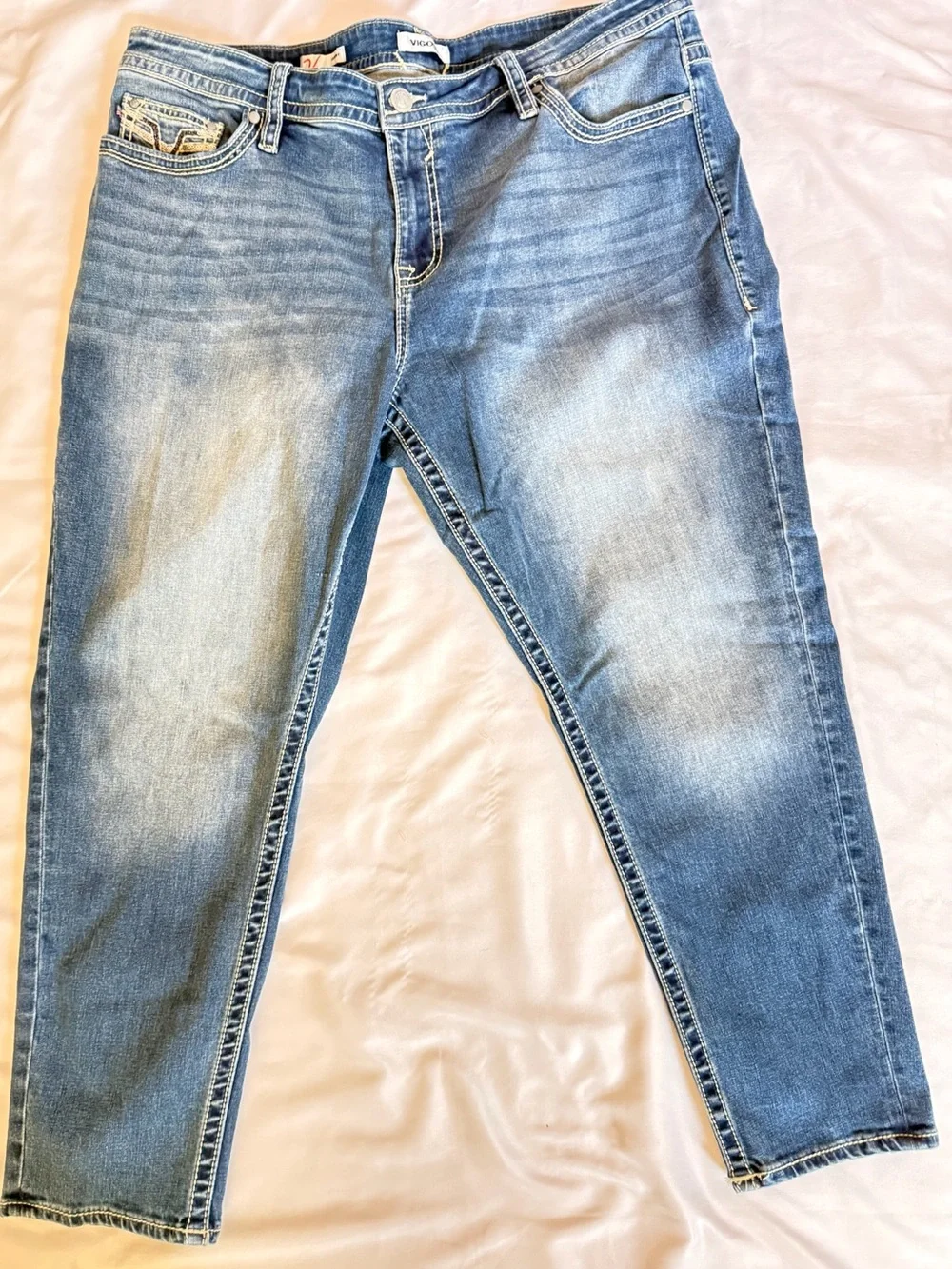 Vigoss Women’s Skinny Jeans in Light Blue Wash